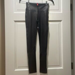 Spanx Faux Leather leggings